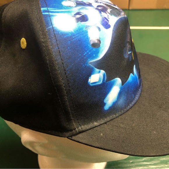 H&M Boys The Lego Batman Movie Hat Size 4-8Y SnapBack DC Comics - Picture 11 of 11
